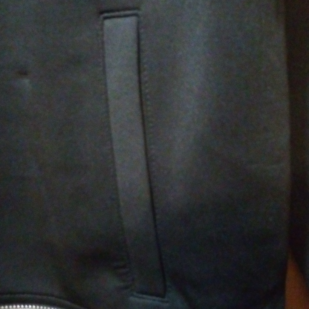 Women's Jacket - Picture 13 of 16